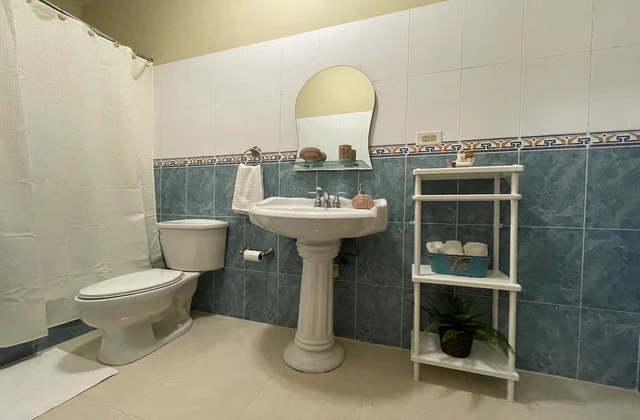 Villa Playa Mia Hatillo Azua Bathroom